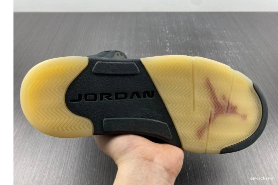 EP Off-Noir DR0092-001 5 Jordan Retro Gore-Tex DR0092-001 0323